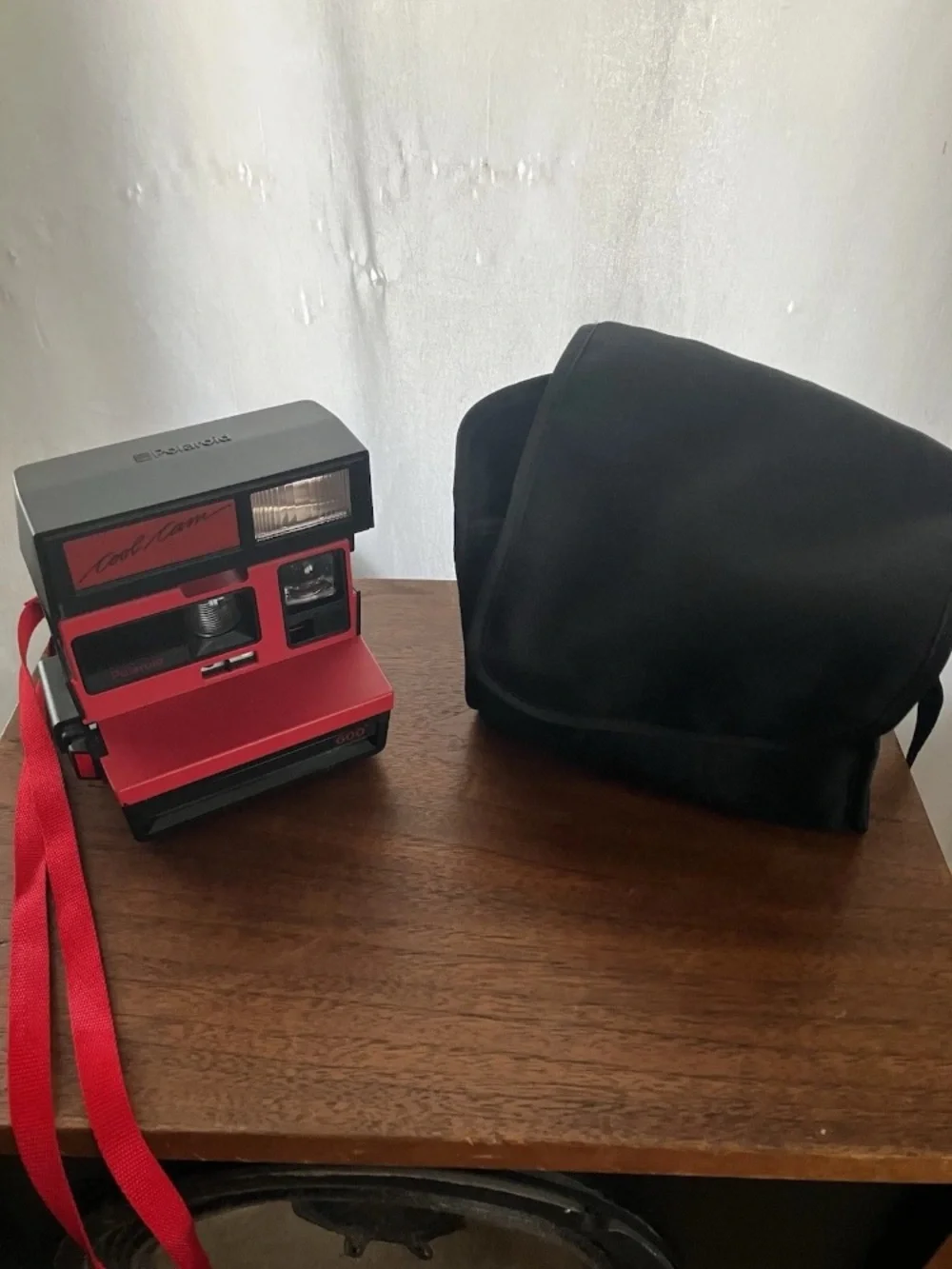 Polaroid Cool Cam 600 Instant Camera - Red & Black